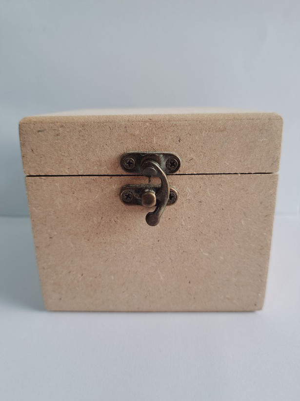 صندوقچه چوبی(جعبه چوبی خام)سایز ۱۰ در ۱۰